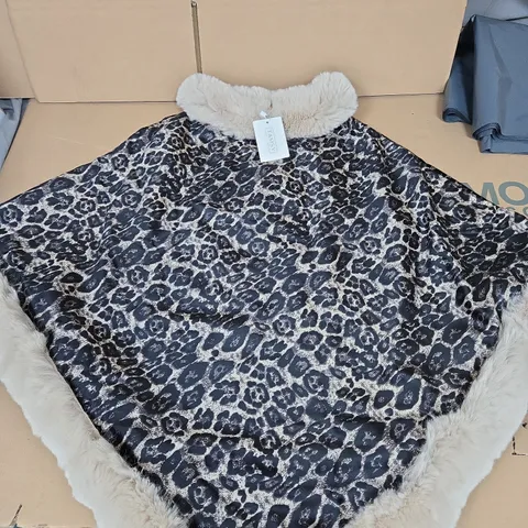 BOX OF APPROXIMATELY 10 TAMSY LEOPARD PATTERN DOUBLE LAYER FAUX FUR PONCHOS