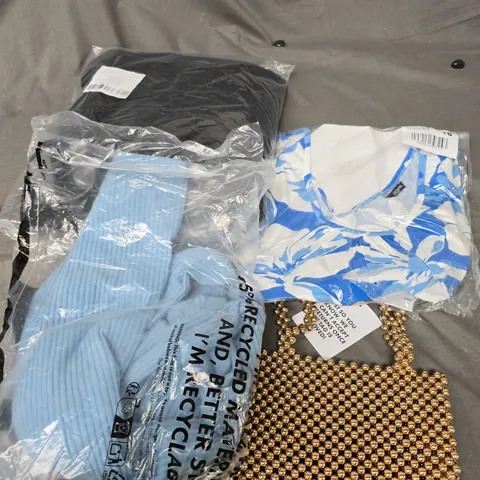 APPROXIMATELY 25 ASSORTED CLOTHING AND FASHION PRODUCTS IN VARIOUS STYLES AND SIZES - COLLECTION ONLY