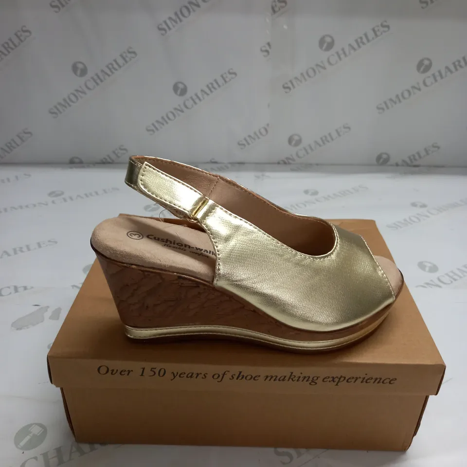 BOXED CUSHION-WALK GOLD WEDGED SHOES SIZE 3