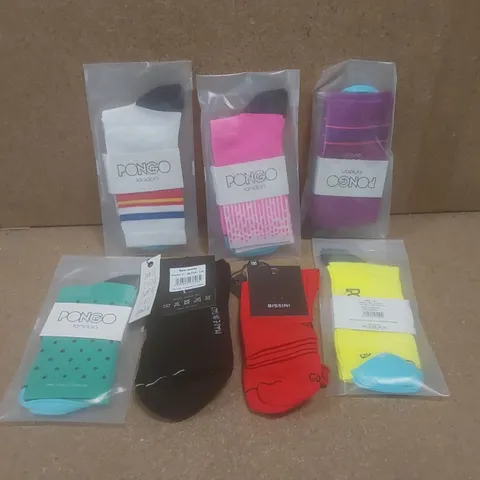 BOX TO CONTAIN A LARGE QUANTITY OF BRAND NEW PAIRS OF PONGO LONDON AND BISSINI CYCLING AND GYM SOCKS - COLOURS AND SIZES VARY // 1 PAIR PER PACK