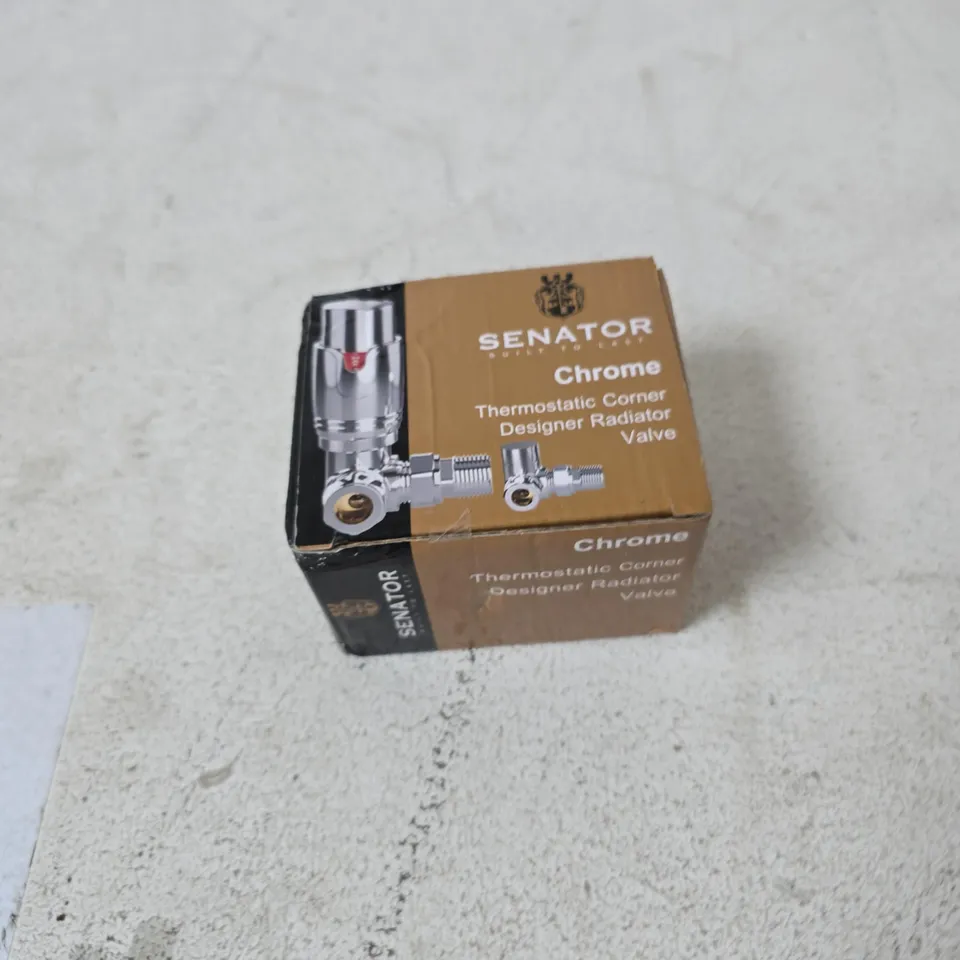 TOTE OF APPROXIMATELY 14 ASSORTED ITEMS TO INCLUDE: SENATOR CHROME THERMOSTATIC VALVE