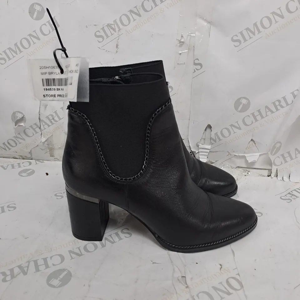 MODA IN PELLE BRYLA HEELED ANKLE BOOT