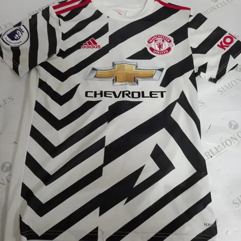 ADIDAS MANCHESTER UNITED 'VAN DE BEEK 34' SHIRT - SMALL