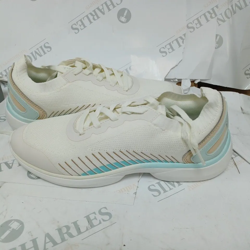 VIONIC TRAINERS UK 6