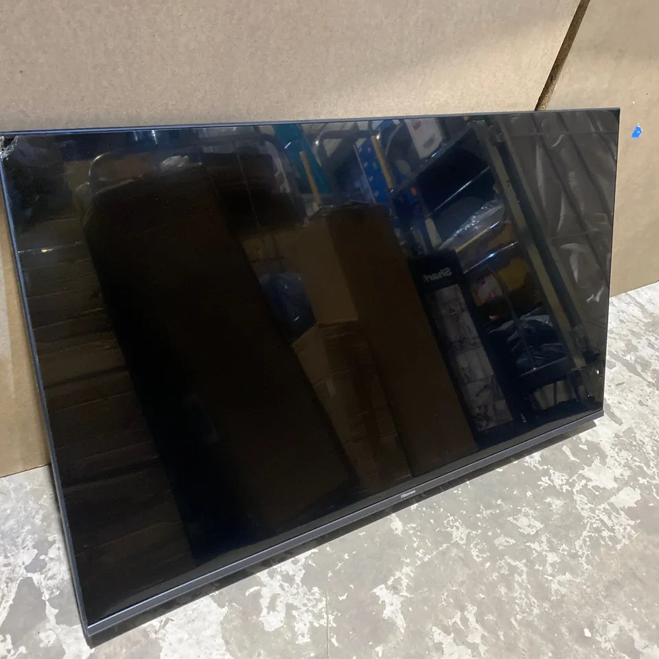 BOXED DAMAGED HISENSE 50" QLED TV - COLLECTION ONLY