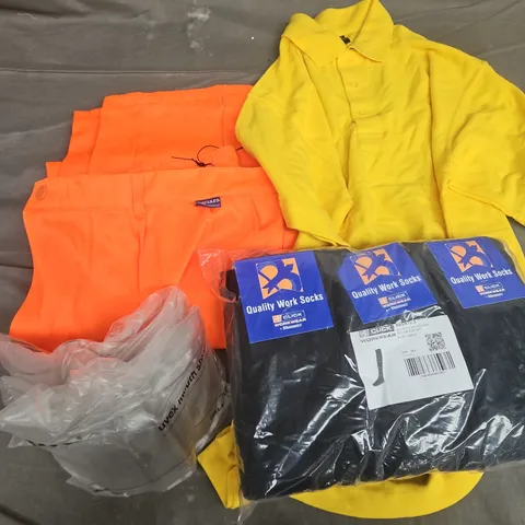 APPROXIMATELY 15 ASSORTED WORKWEAR CLOTHING ITEMS IN VARIOUS SIZES TO INCLUDE QUALITY WORK SOCKS, UVEX MOUTH SHIELD, HERCULES HIVIS OVER TROUSERS, ETC