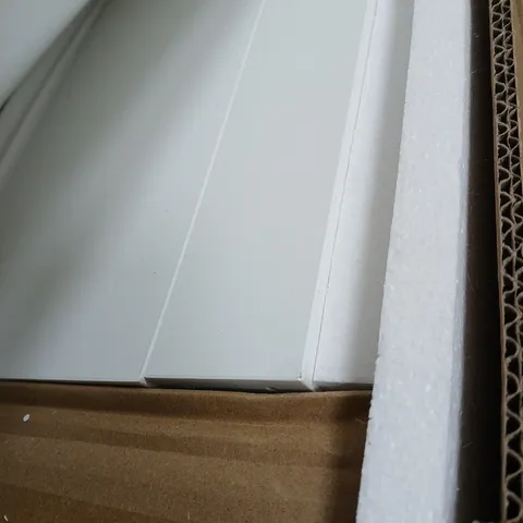 BOXED BATHROOM MIRROR CABINET (1 BOX) - WHITE