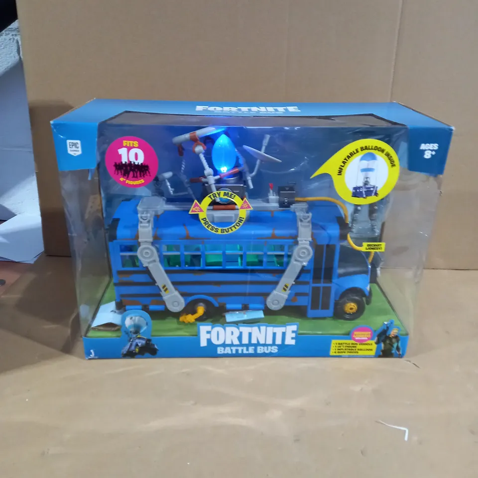 FORTNITE DELUXE VEHICLE - BATTLE BUS RRP £62.99