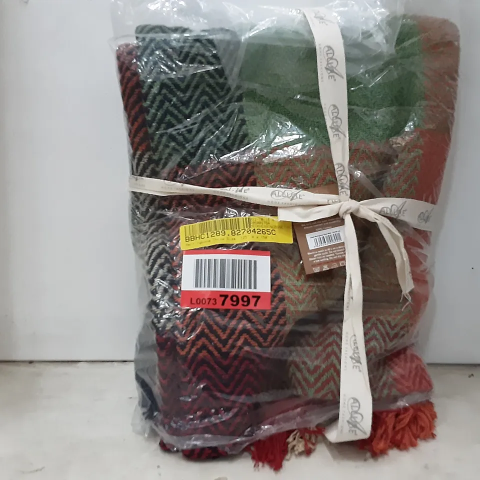 BOXED HERRINGBONE THROW , W125 X L150