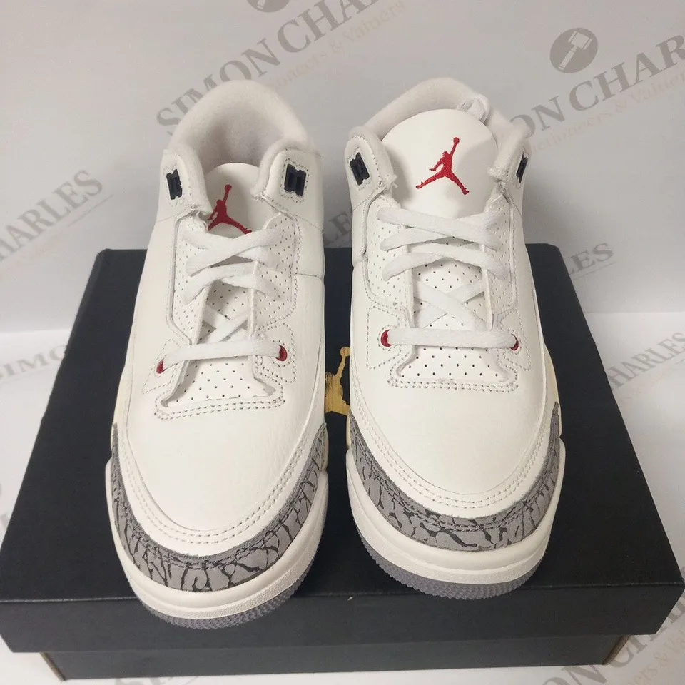BOXED NIKE JORDAN 3 RETRO SIZE 1