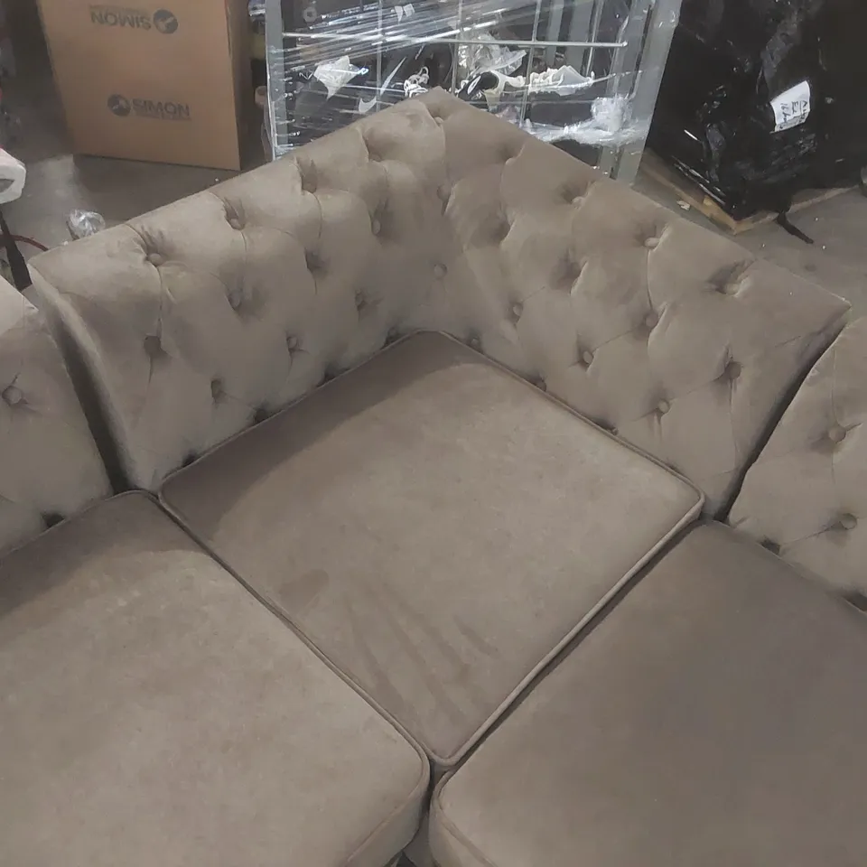 QUALITY DESIGNER VELVET UPHOLSTERED CHESTERFIELD CORNER SOFA