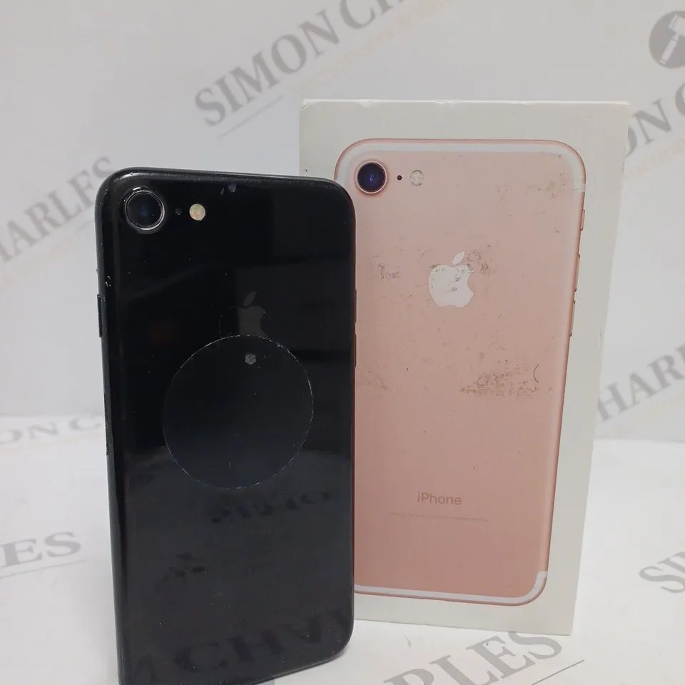 APPLE IPHONE 7 (A1778) SMARTPHONE