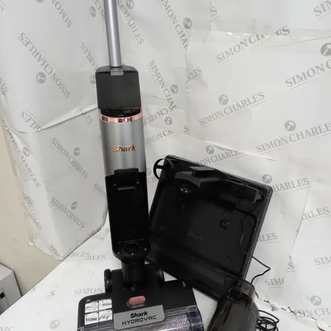 SHARK CORDLESS HYDROVAC 3-IN-1 HARD FLOOR CLEANING SYSTEM WD210UK