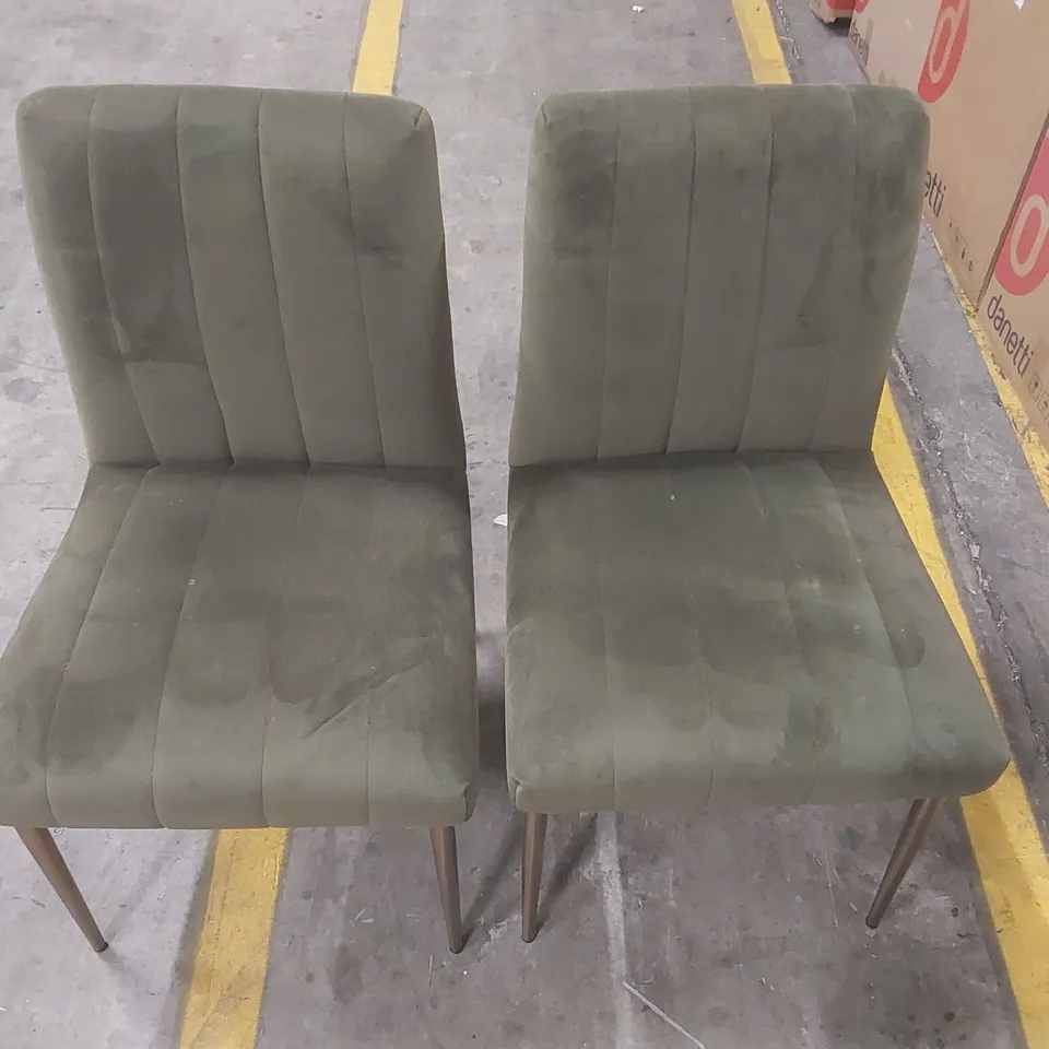 PAIR OF DANETTI KENDRA OLIVE GREEN VELVET DINING CHAIRS