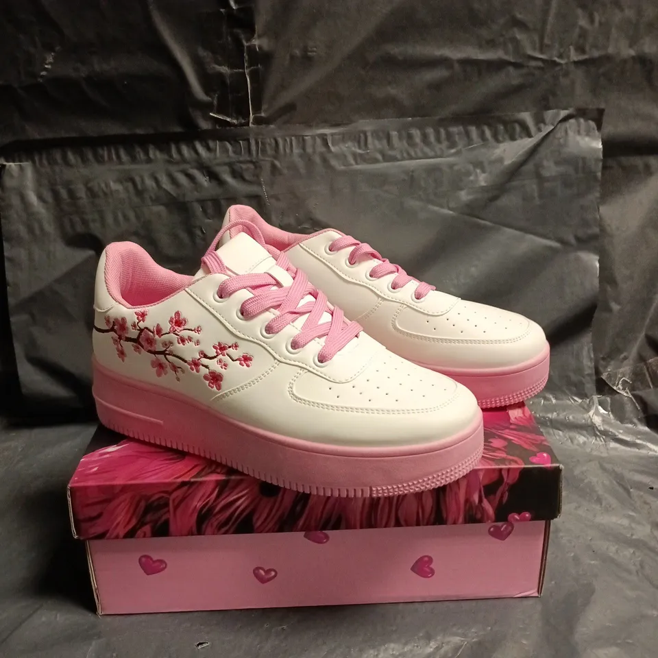 KOI TRAINERS – WHITE WITH CHERRY BLOSSOM EMBROIDERY, PINK SOLE SIZE 7