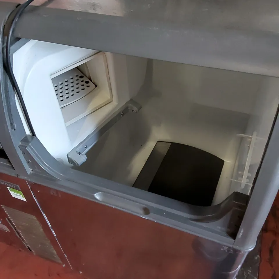 SCOTSMAN FRIMONT EC 226 EASY FIT-A ICE MACHINE
