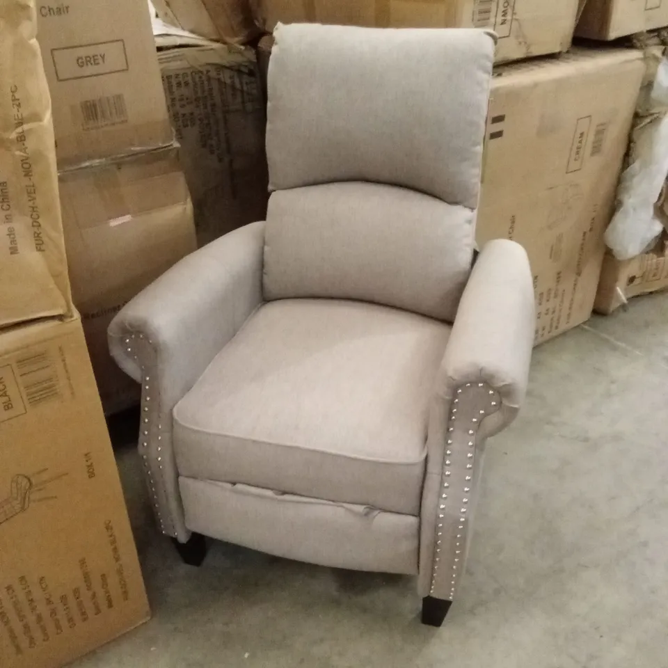 DESIGNER FABRIC PUSH+BACK RECLINER CHAIR 