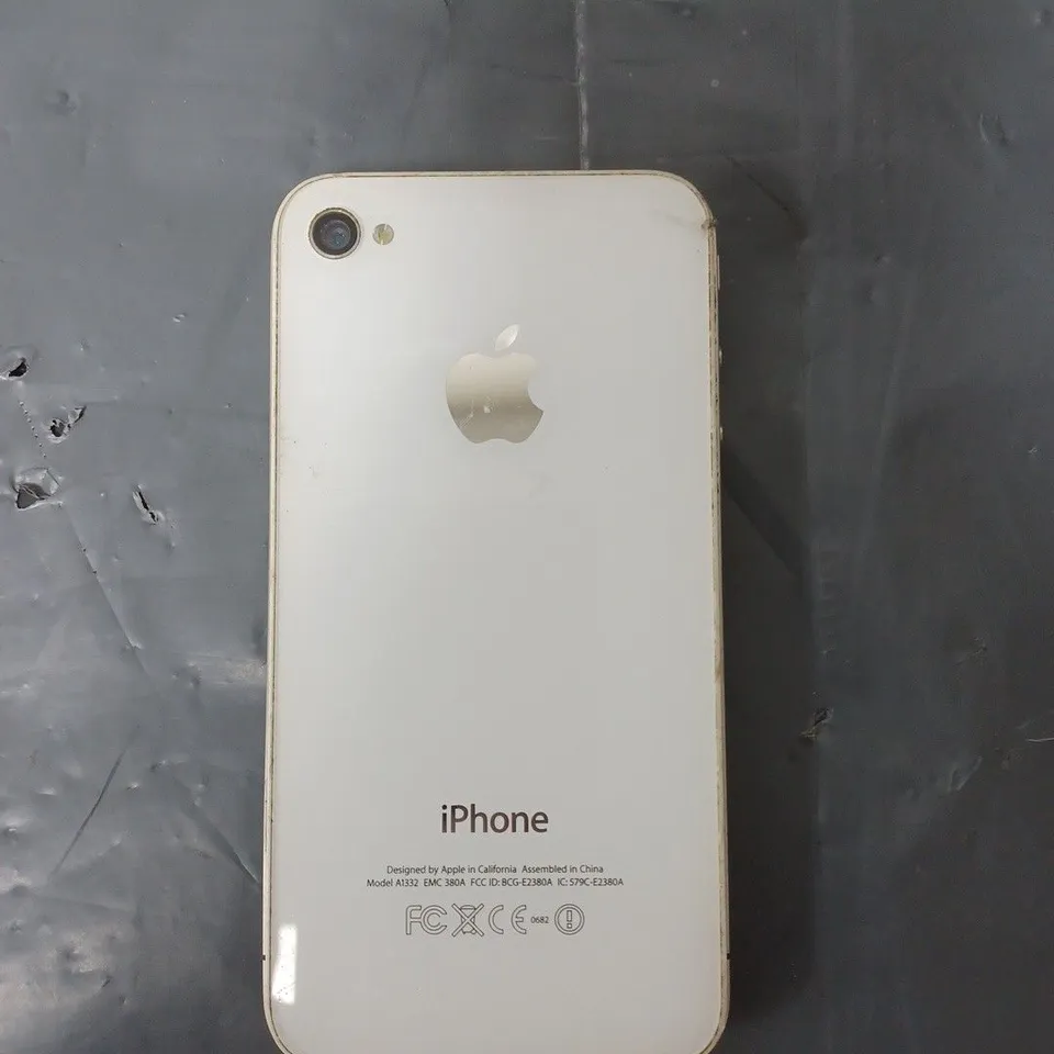 APPLE IPHONE 4 8GB A1332 WHITE