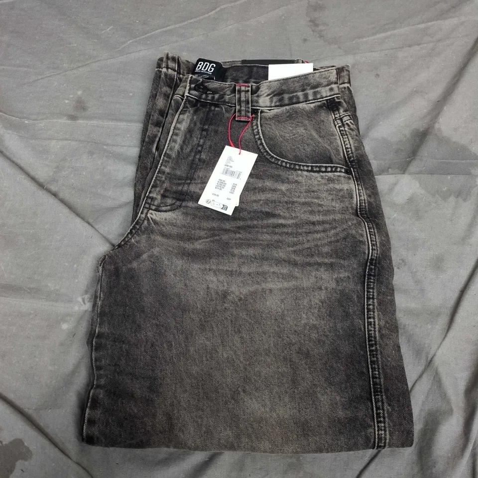 BDG NEO KASSIM DIRTY JEANS – BLACK WASH, 30W X 32L