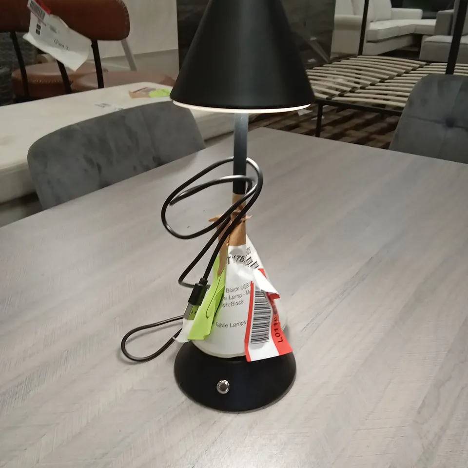 MATT BLACK USB LED TOUCH TABLE LAMP
