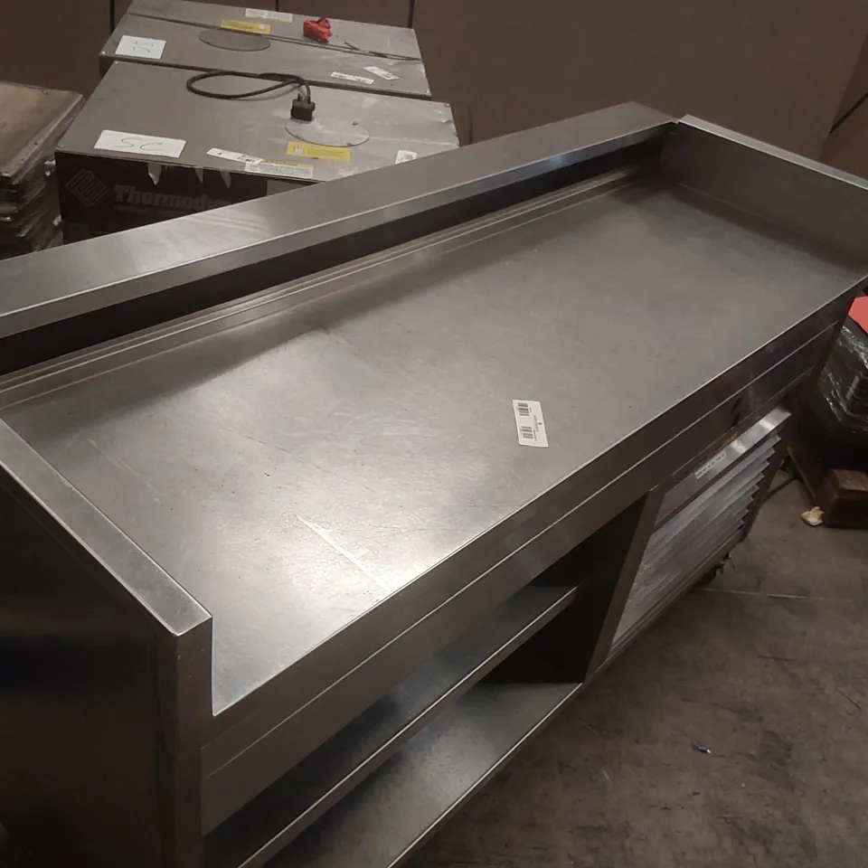 COMMERCIAL TEMPERATURE CONTROLLED FOOD CABINET WITH PREP COUNTER