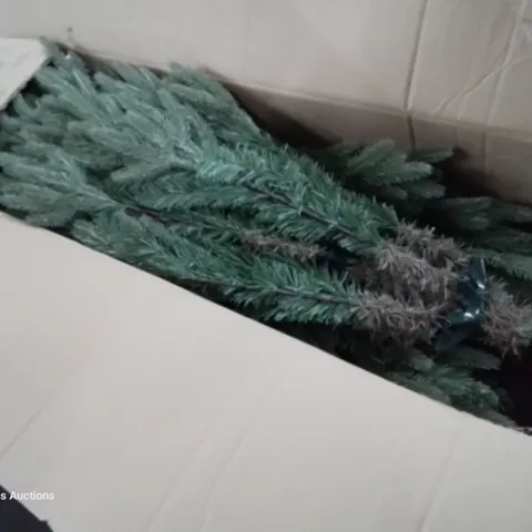 BOXED CHRISTMAS TREE (NO SIZE SPECIFIED)