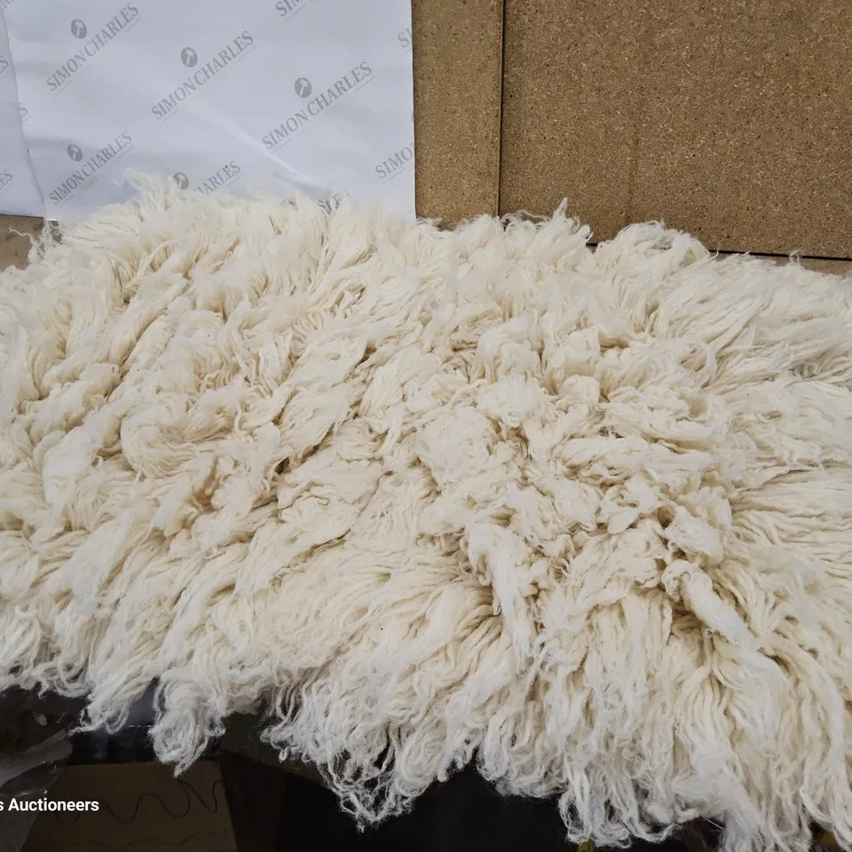 THEKO UNI NATURAL RUG 60 × 90