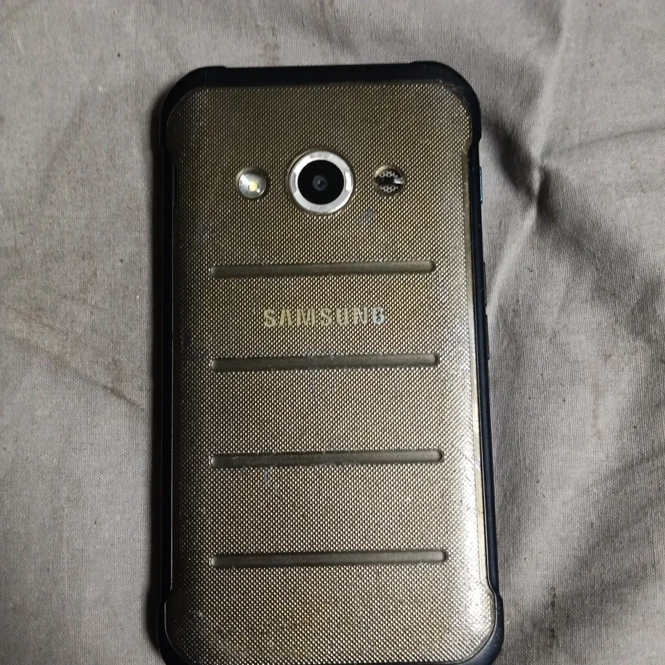 SAMSUNG GALAXY XCOVER 3 SMARTPHONE