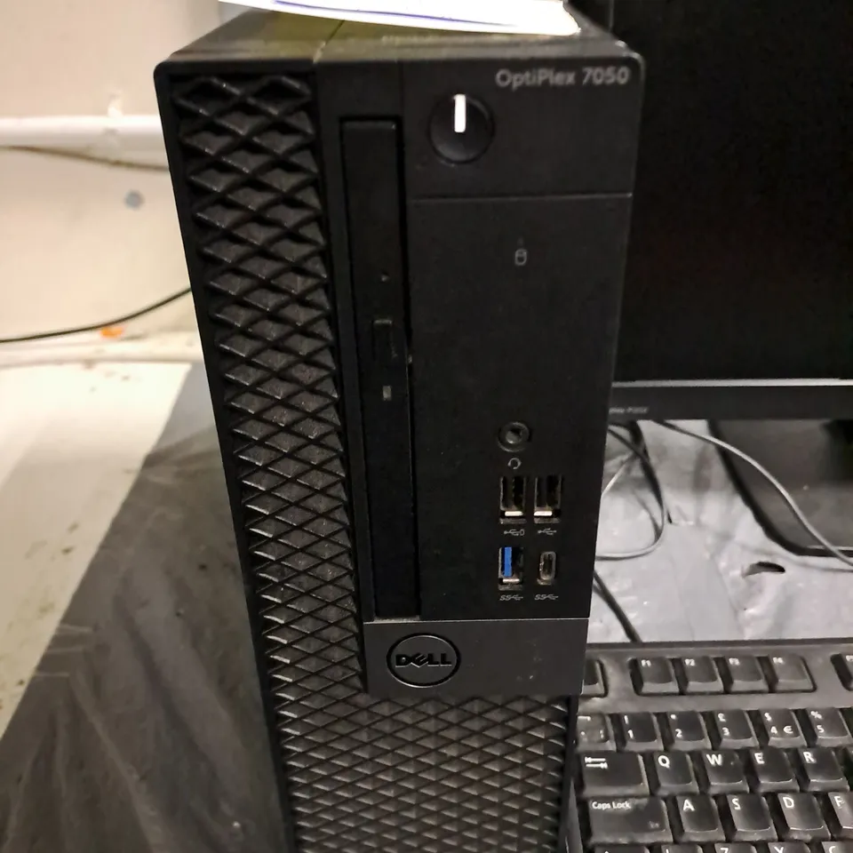 DELL OPTIPLEX 7050 INTEL I5 7500 16GB RAM COMPUTER WITH MONITOR AND KEYBOARD AND MOUSE