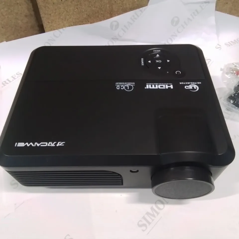 BOXED DIGITAL HDMI 1080P LED PROJECTOR 