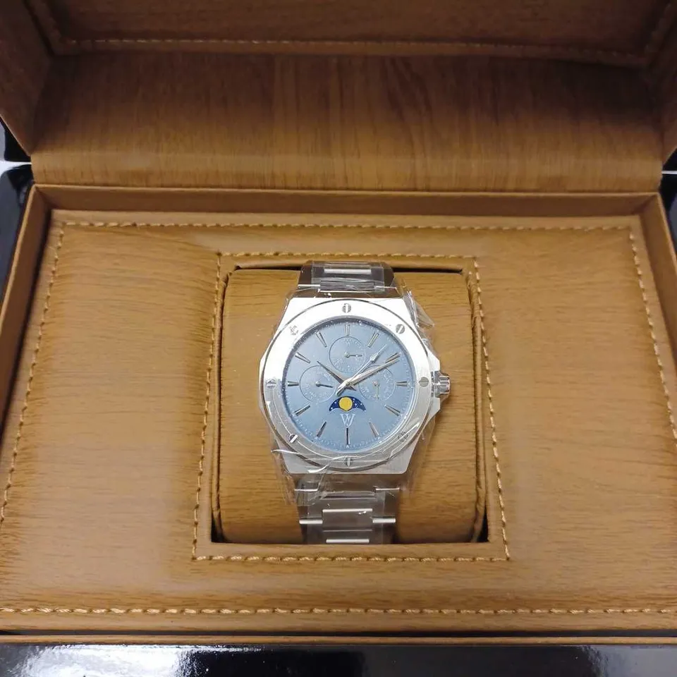 WILLIAM JOURDAIN DETAIL BEZEL TRIPLE DIAL BLUE-GREY FACE BRACELET STRAP WATCH