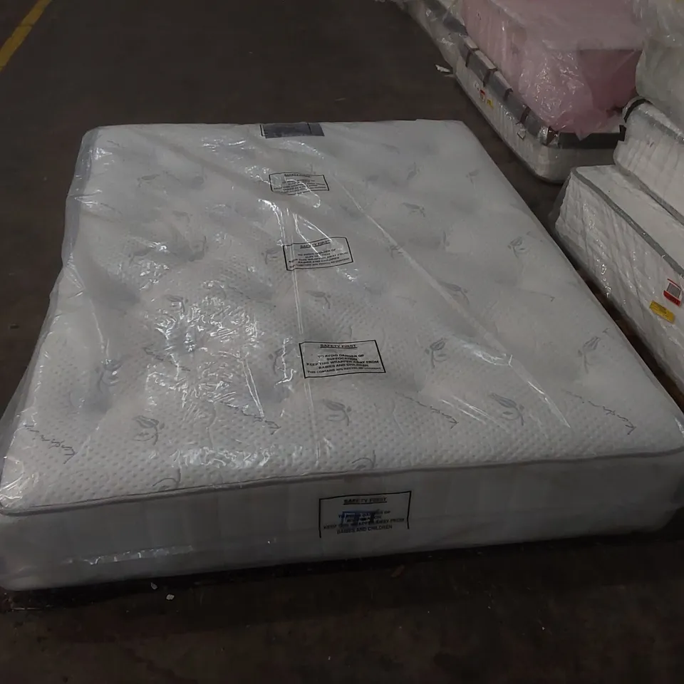 QUALITY BAGGED MIDNIGHT 27CM ORTHOPAEDIC MATTRESS WITH EXTRA HYBRID SUPPORT - 5' KING SIZE