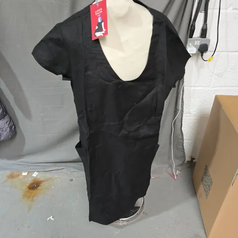 LINEN TALES CLOSET BLACK LINEN DRESS – SIZE UNSPECIFIED 