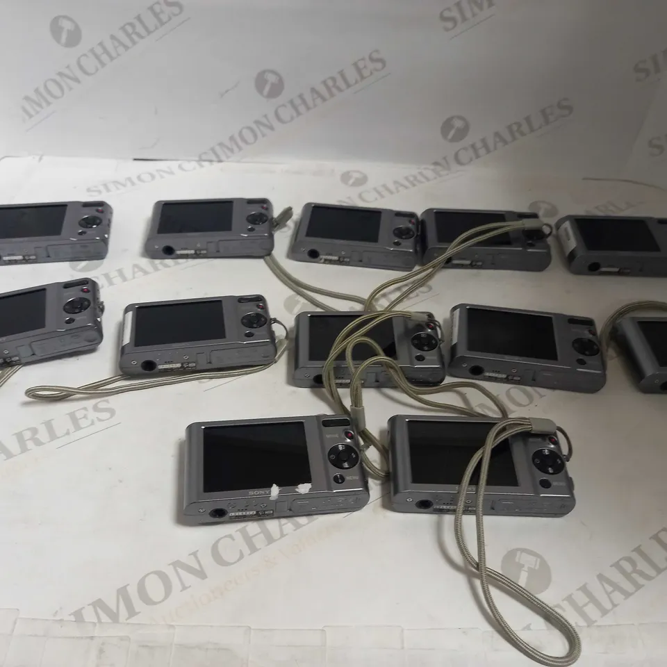 LOT OF 12 GREY SONY CYBER-SHOT DSC-W810