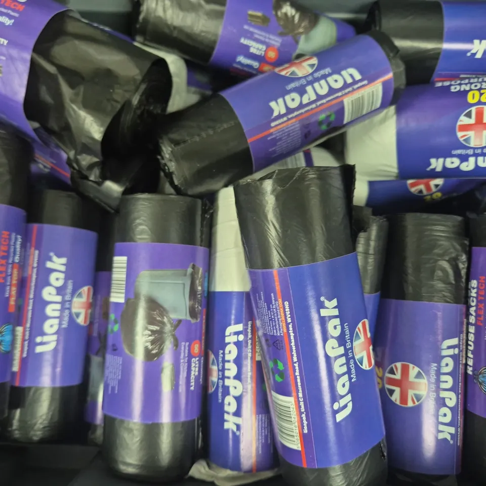APPROXIMATELY 20 ASSORTED HOUSEHOLD ITEMS TO INCLUDE LIANPAK REFUSE SACKS, ETC