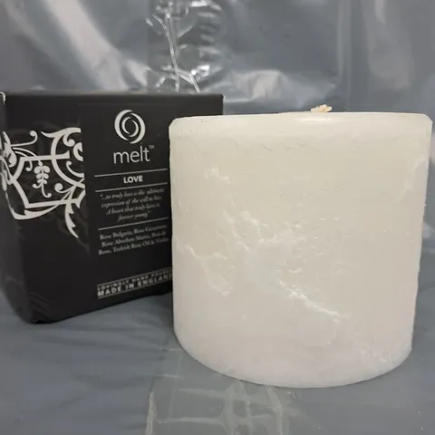 MELT LOVE SCENTED CANDLE