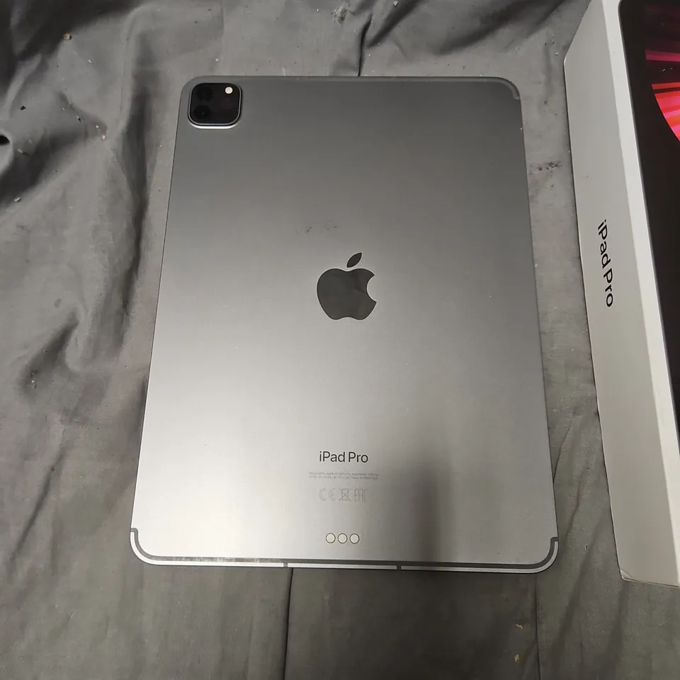 IPAD PRO (4TH GEN) 12.9-INCH SPACE GREY