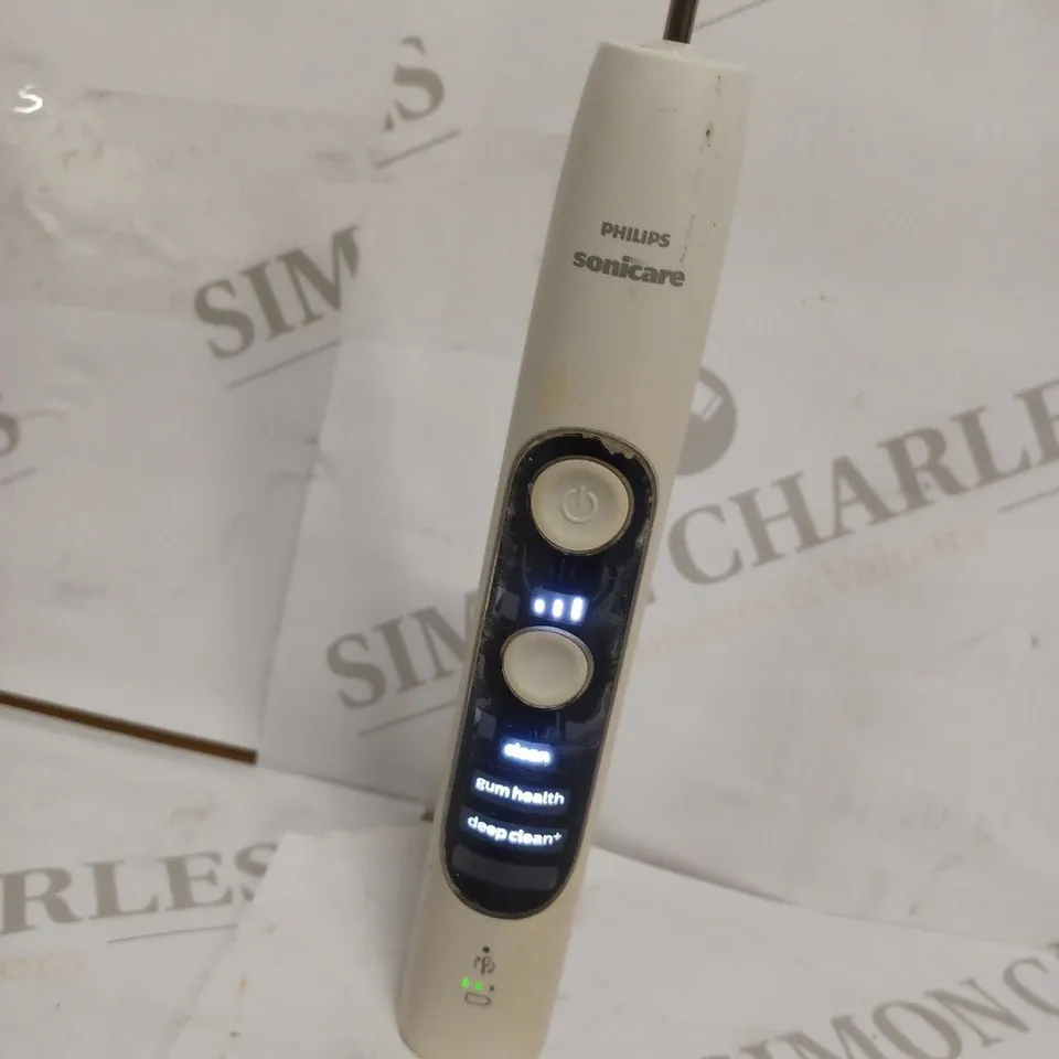 PHILIPS SONICARE TOOTHBRUSH 