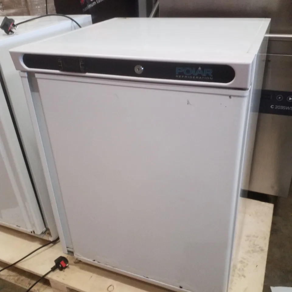 POLAR CD610 UNDERCOUNTER FRIDGE