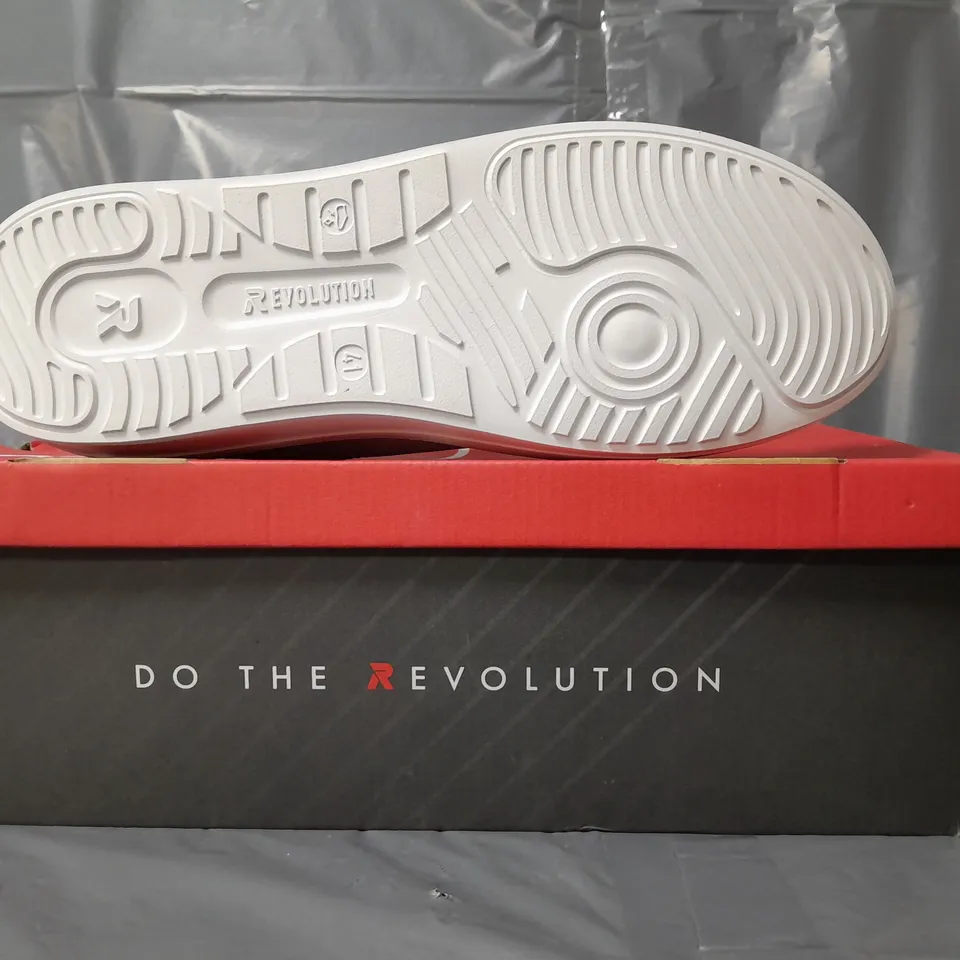 BOXED PAIR OF RIEKER REVOLUTION TRAINERS IN WHITE/PRISMATIC SILVER W. JEWEL EFFECT SIZE 7.5