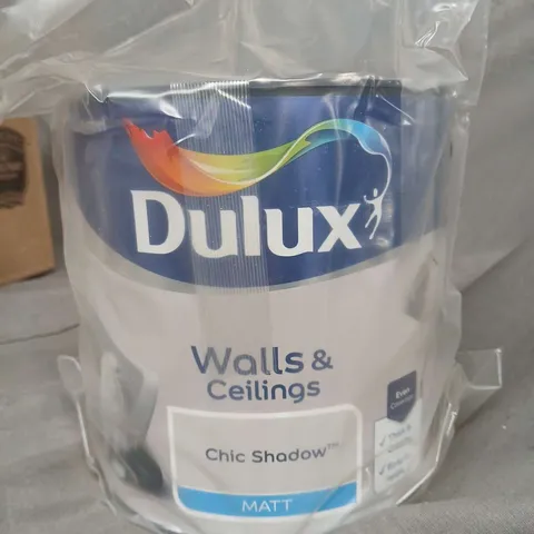 DULUX WALLS AND CEILINGS CHIC SHADOW MATT 2.5L  / COLLECTION ONLY 