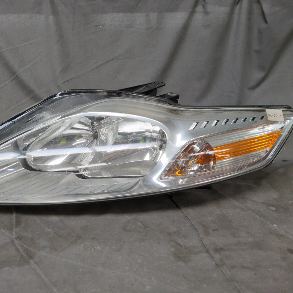 FORD MONDEO MK4 DRIVER LEFT HEADLIGHT 