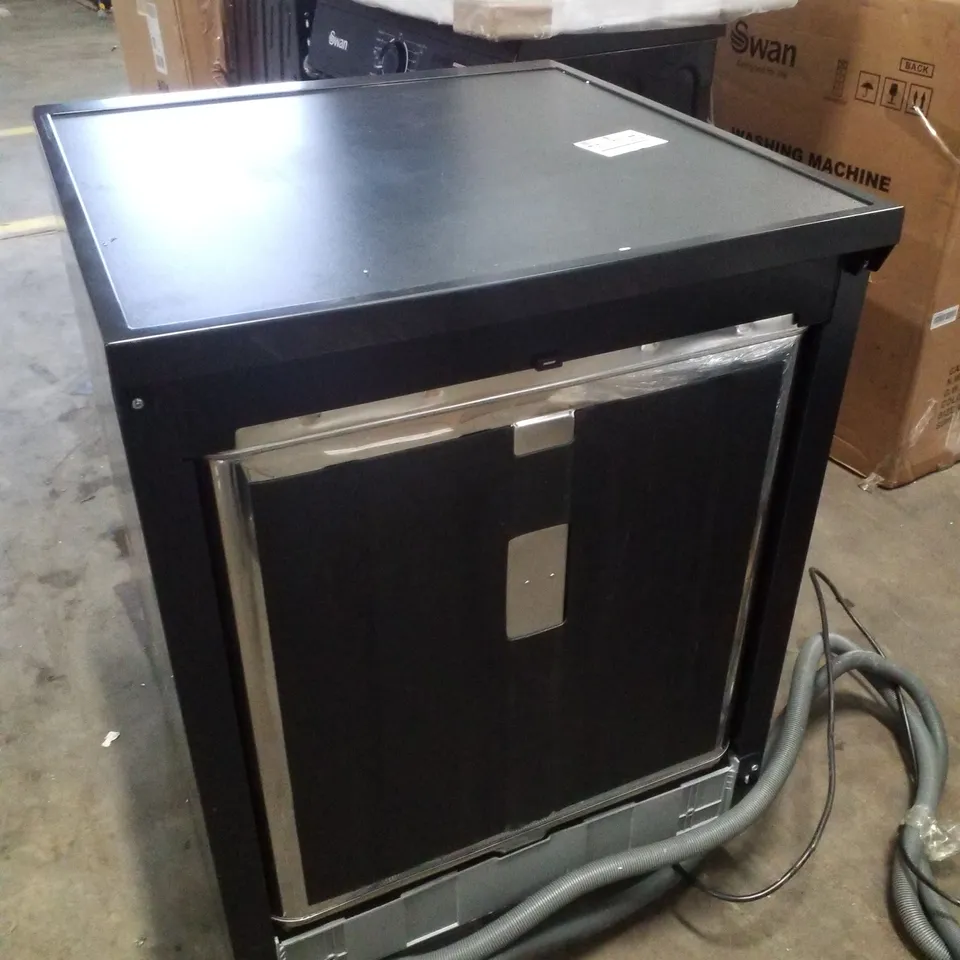 HISENSE HS663A90BXUK FULL-SIZE DISHWASHER - BLACK INOX