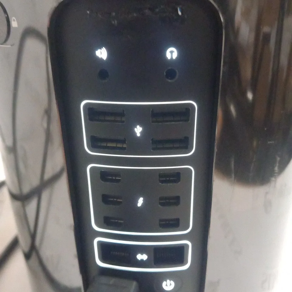 APPLE MAC PRO 6.1 A1481 DESKTOP COMPUTER