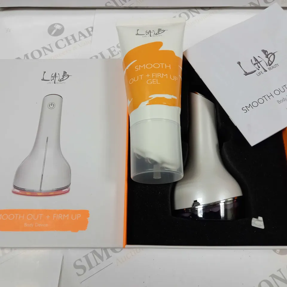 BOXED LAB SMOOTH OUT + FIRM UP BODY DEVICE 