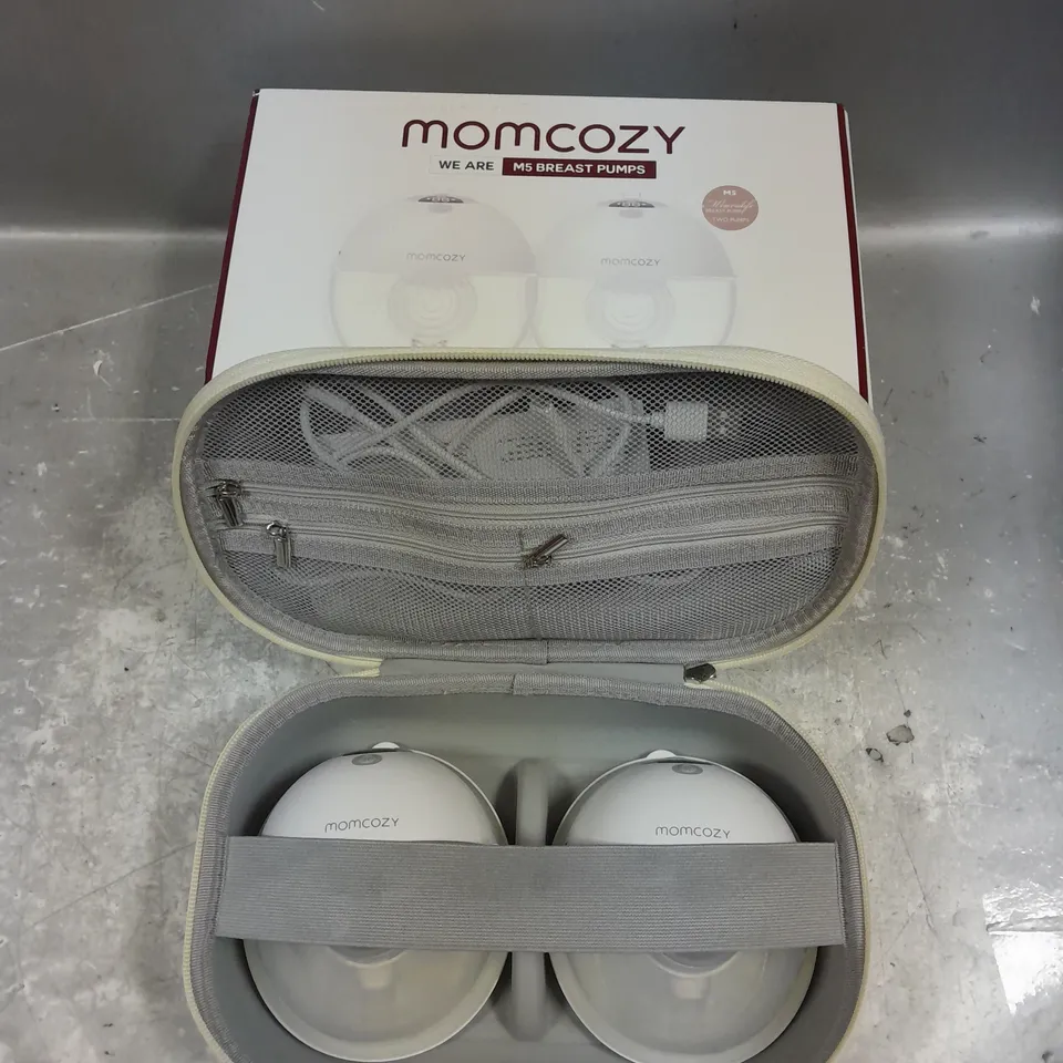 BOXED MOMCOZY M5 WEARABLE BREAST PUMPS