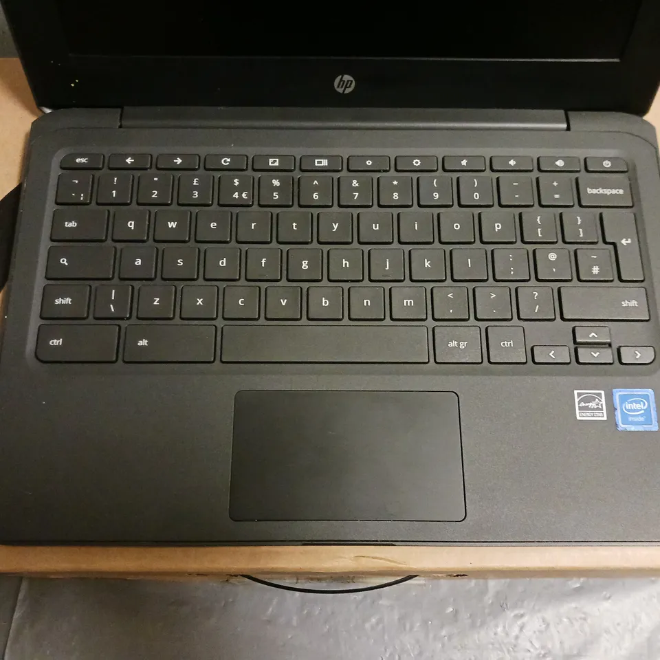 BOXED HP CHROMEBOOK 11-V051SA INTEL CELERON LAPTOP