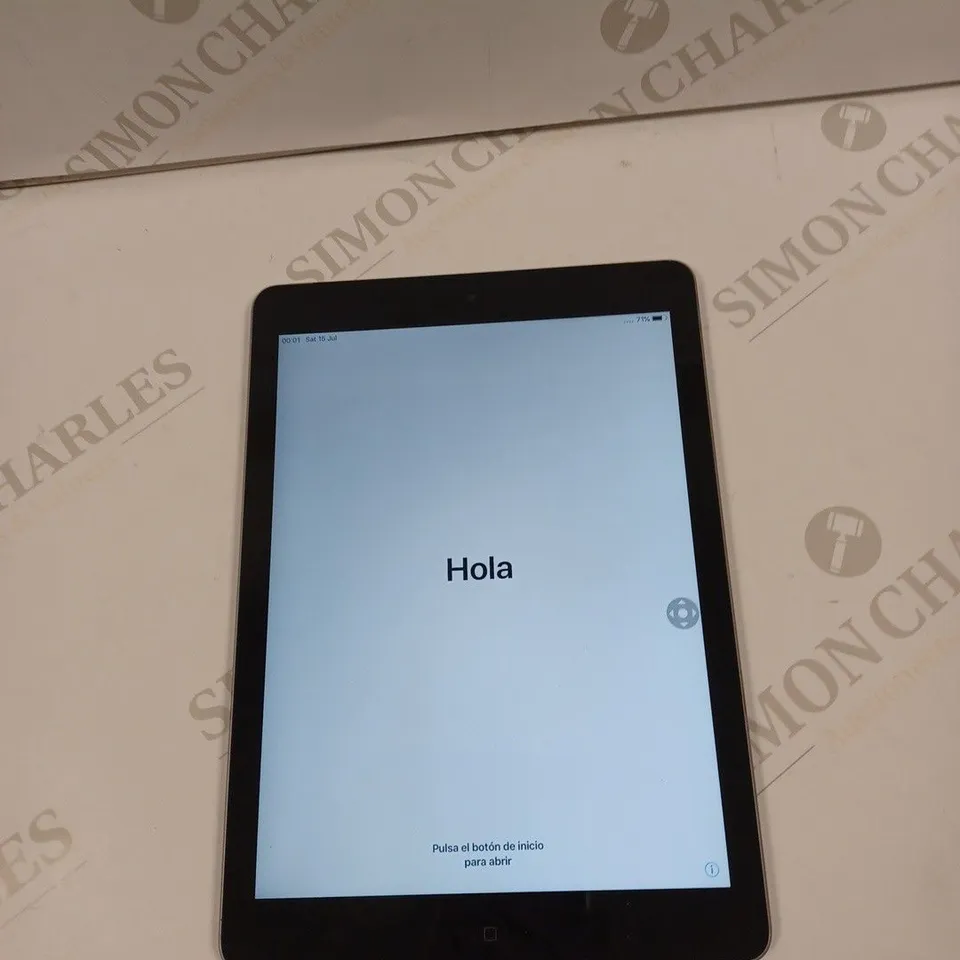 APPLE IPAD AIR A1475