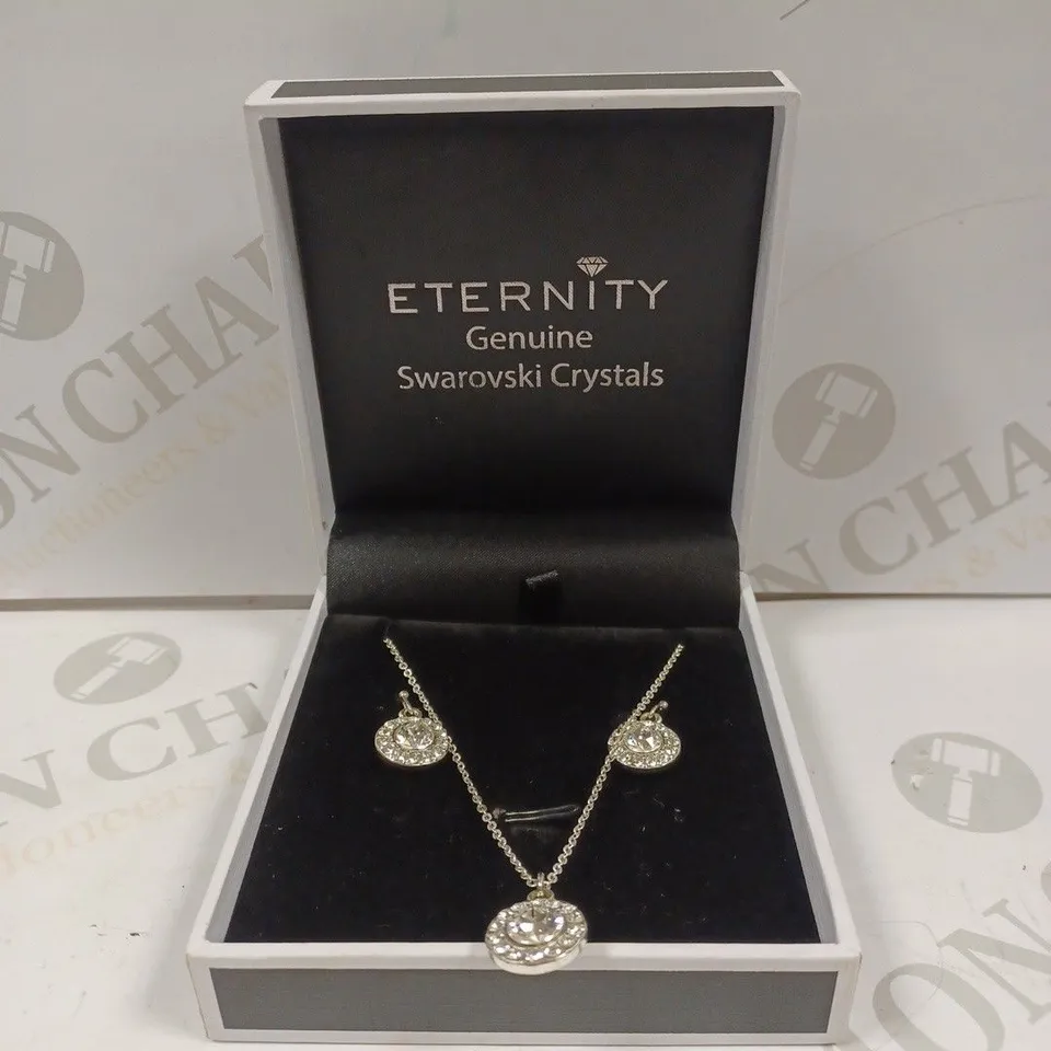 SWAROVSKI CRYSTALS ENTERNITY NECKLESS 
