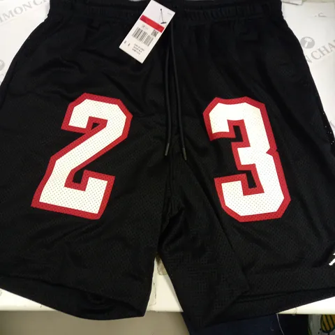 JORDAN23 LOGO BLACK SHORTS - SIZE LARGE 